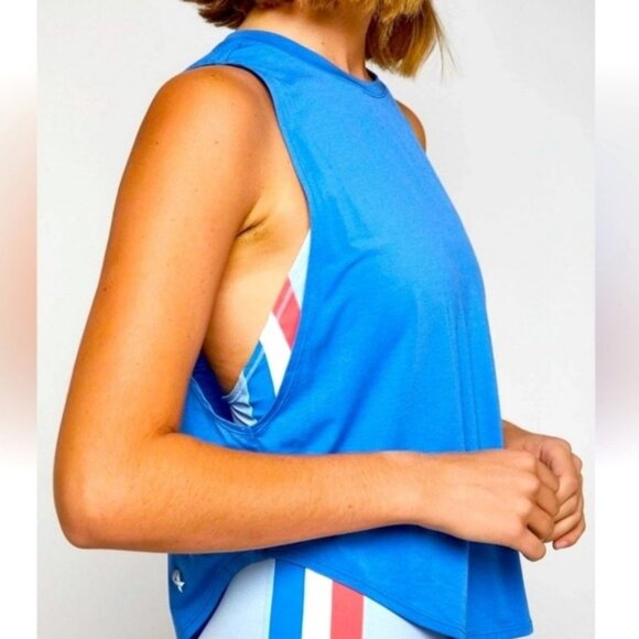 FOURLAPS Curve Tank Size Medium New Blue Workout Gym Athletic Activewear - Picture 5 of 13
